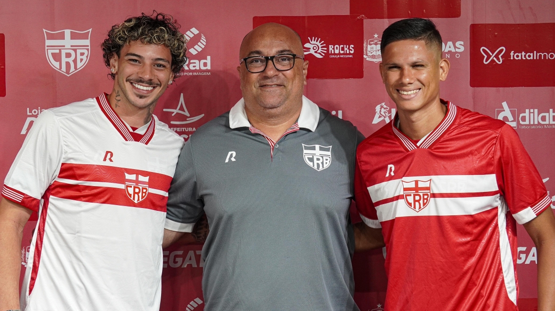 Erick Varão e Yan Souto são apresentados no CT Ninho do Galo