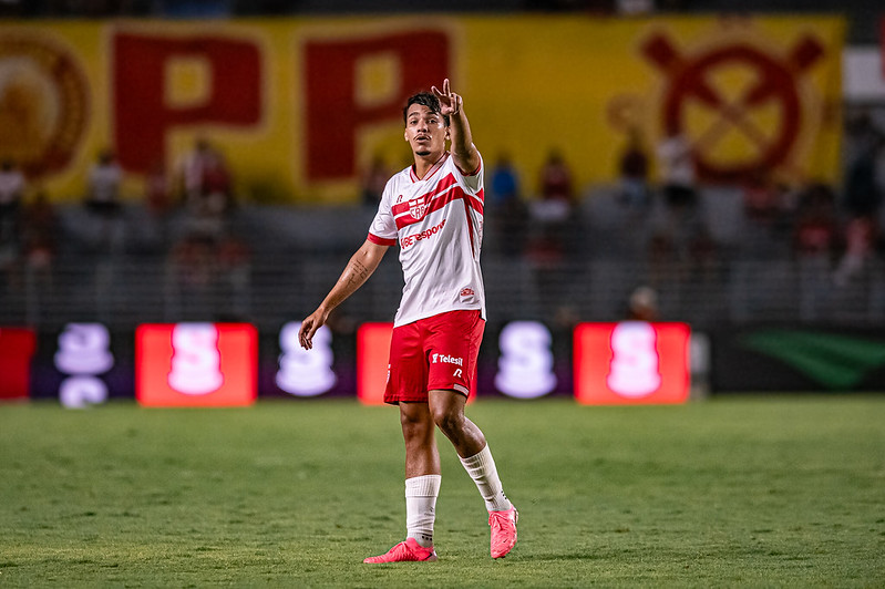 CRB empata com Vitória na estreia da Copa do Nordeste