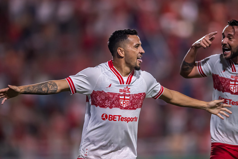 Com gol de Dadá Belmonte, CRB vence Athletic pela Série B