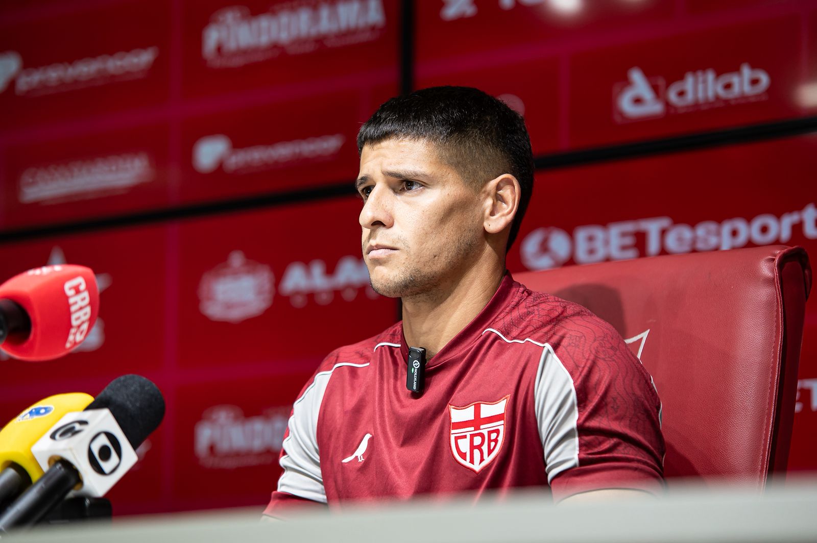 Facundo Barceló se apresenta e CRB inicia preparação para 23ª rodada da Série B