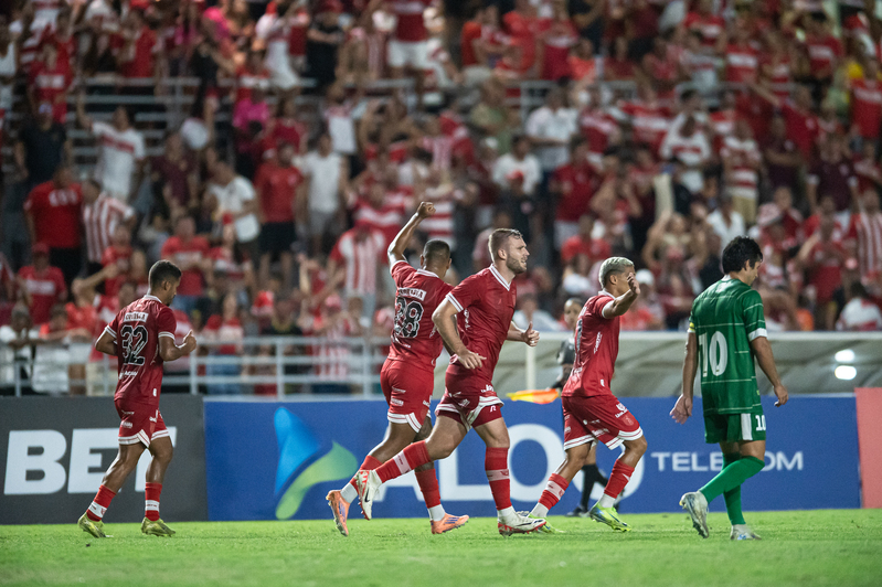 CRB vence Murici de virada com dois gols do atacante Mikael