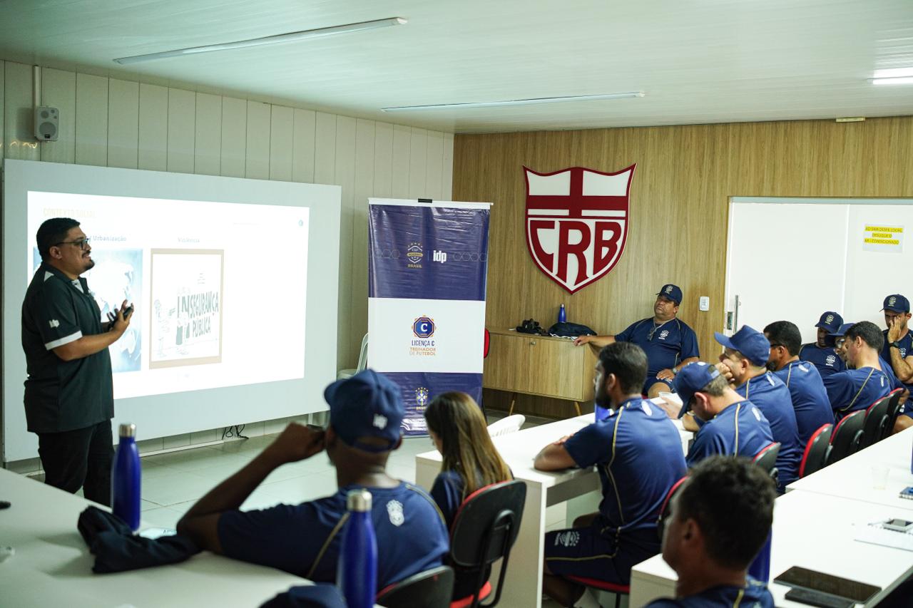 CT Ninho do Galo sedia curso da CBF Academy para treinadores