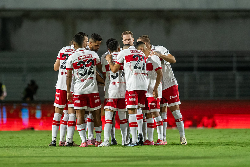 CRB sofre revés diante do Athletic na Série B